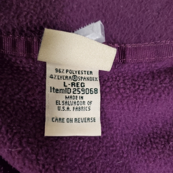 LL Bean Ladies Zipper  Fleece Vest - Picture 3 of 3